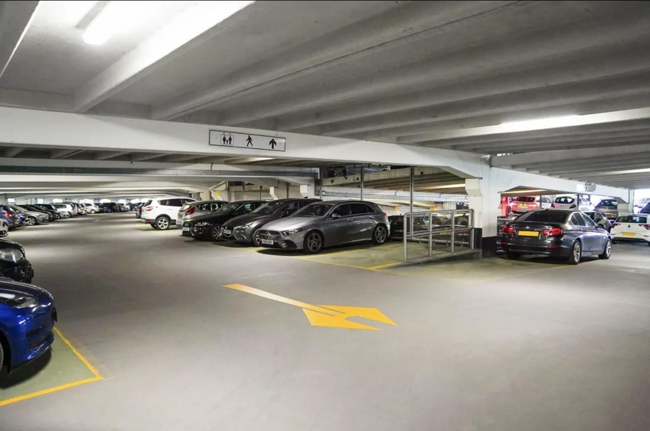 Central Leeds Dock Apt, Free Secure Parking! 2 Bed Exteriér fotografie