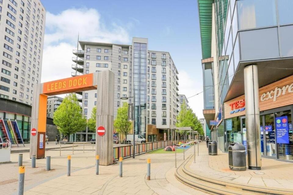 Central Leeds Dock Apt, Free Secure Parking! 2 Bed Exteriér fotografie