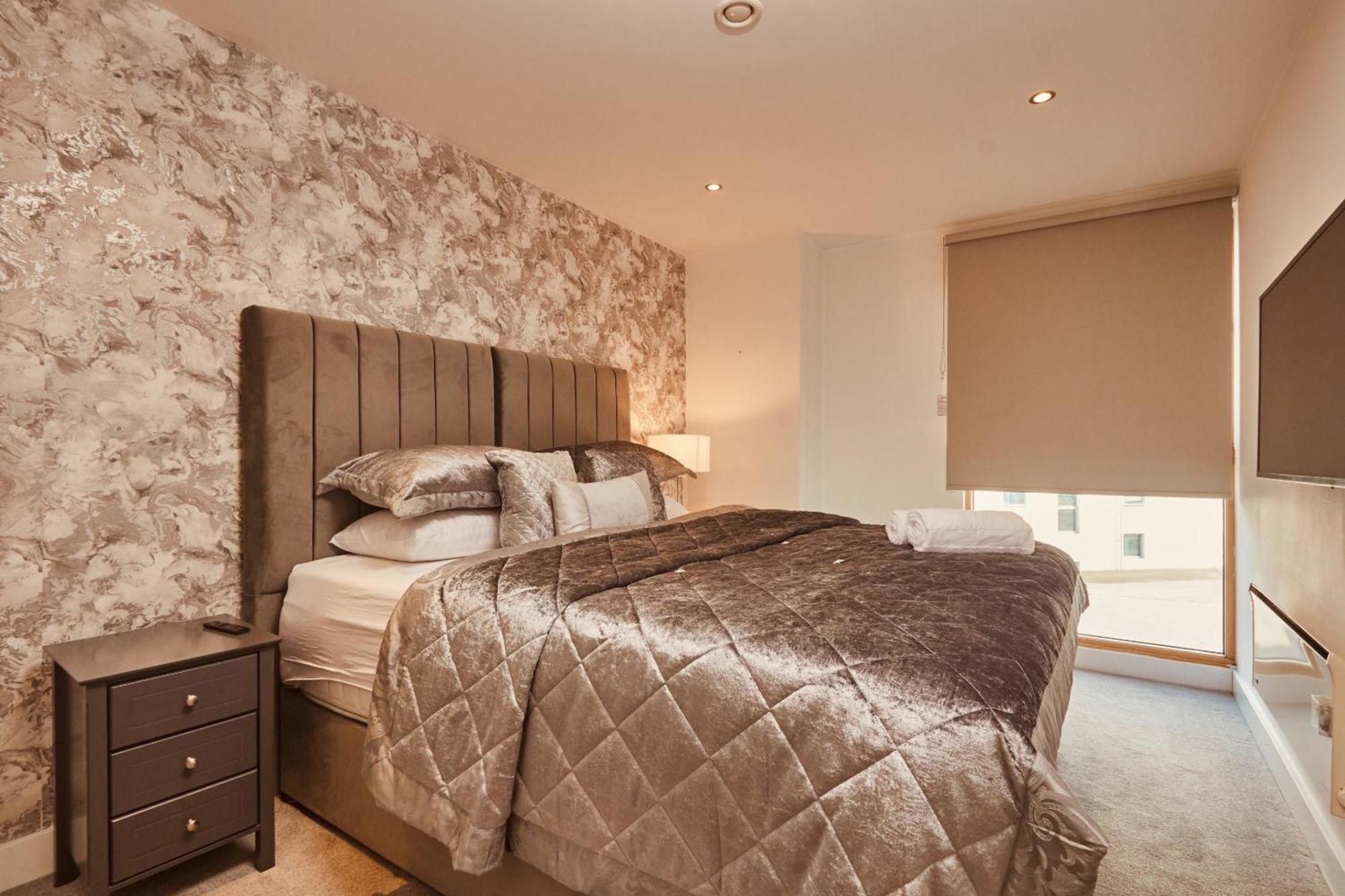 Central Leeds Dock Apt, Free Secure Parking! 2 Bed Exteriér fotografie