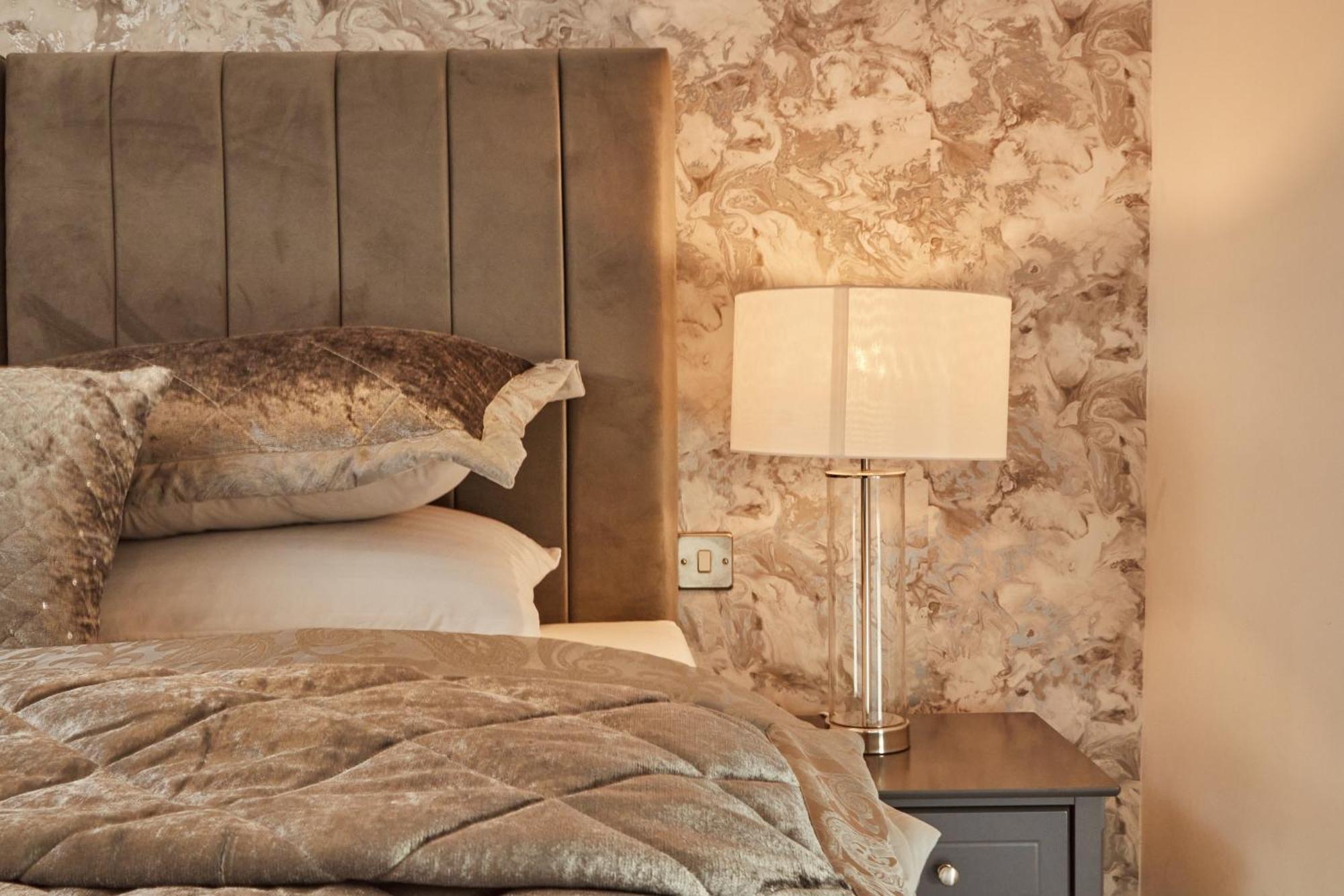 Central Leeds Dock Apt, Free Secure Parking! 2 Bed Exteriér fotografie