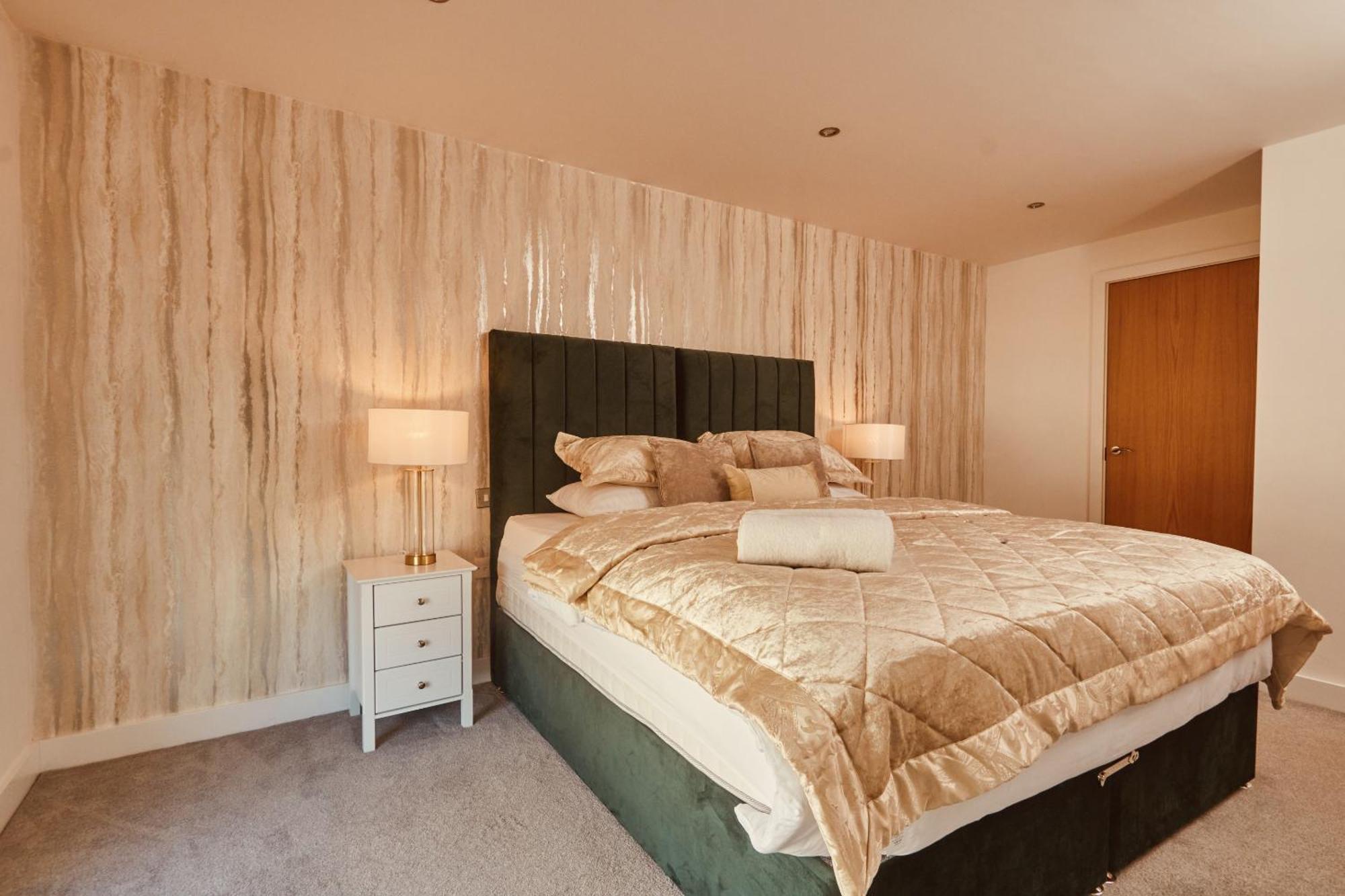 Central Leeds Dock Apt, Free Secure Parking! 2 Bed Exteriér fotografie